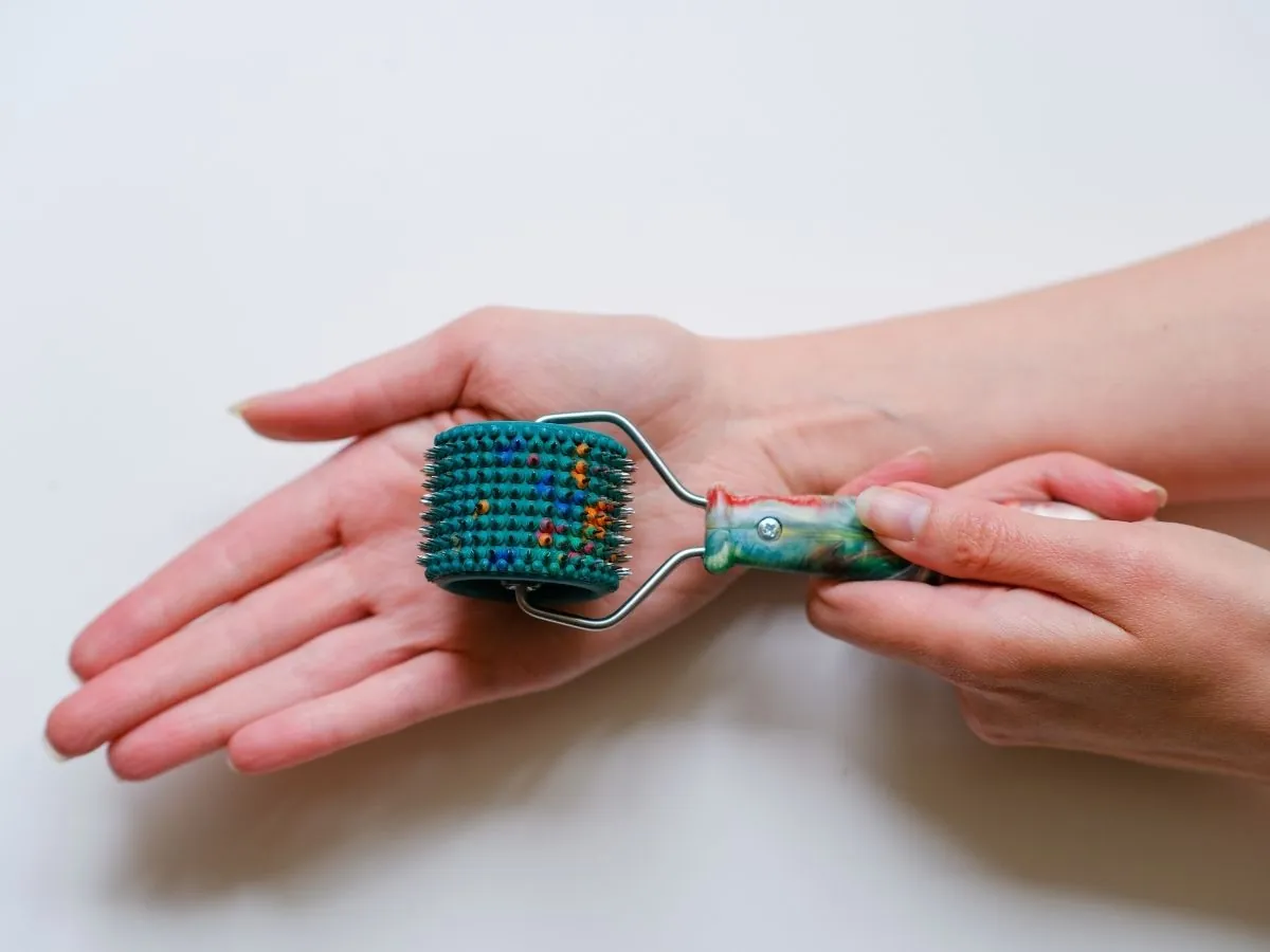 Can Derma Rolling Help With Receding Hairlines? Expert Insights & Solutions - andyou.ph